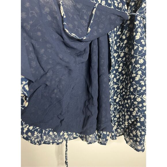 Reformation Lucky Wrap Dress - Picture 5 of 8